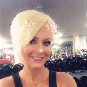 Meet your Posher, Sherry